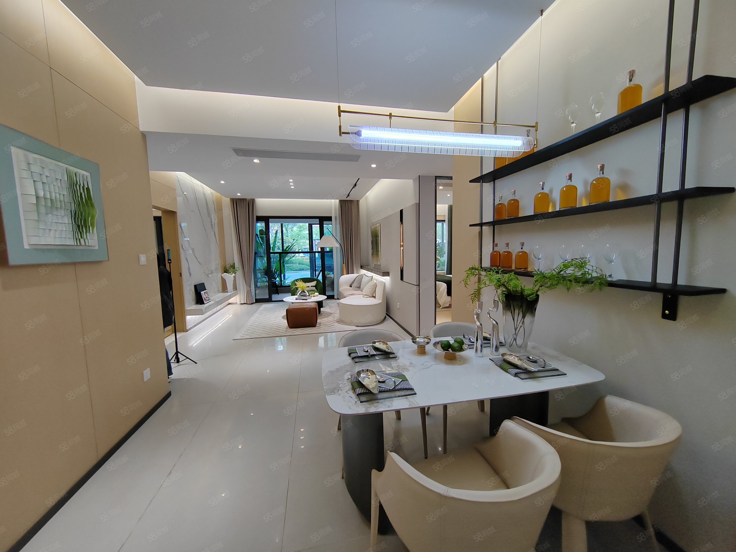 名邦鲲鹏御府3室2厅2卫107㎡南北43.9万