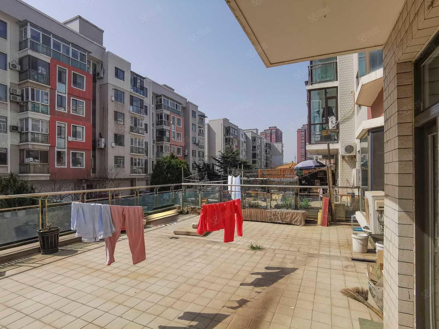 宏都嘉园 二七市委旁封闭小区电梯房二楼南北向三居室