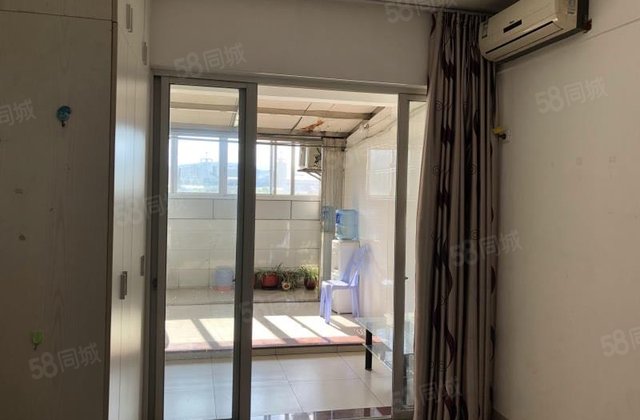 万邦棕榈郡1室1厅38㎡19.9万二手房图片