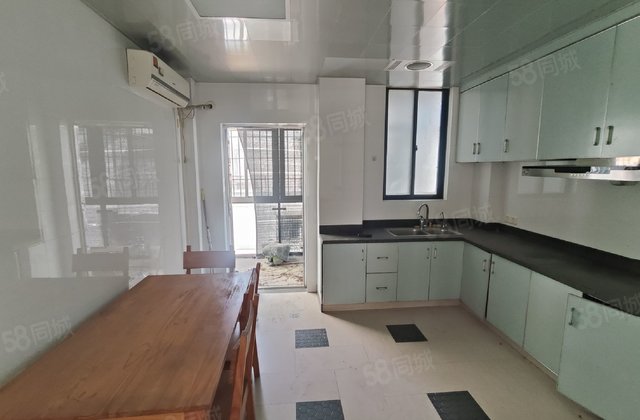 中晖商业广场南区2室1厅114㎡45万二手房图片