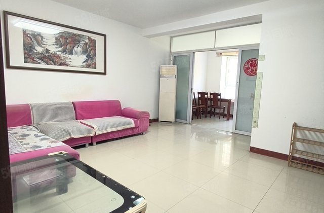 亿沣 阿卡 水晶城西区一楼带院80平  隔三室