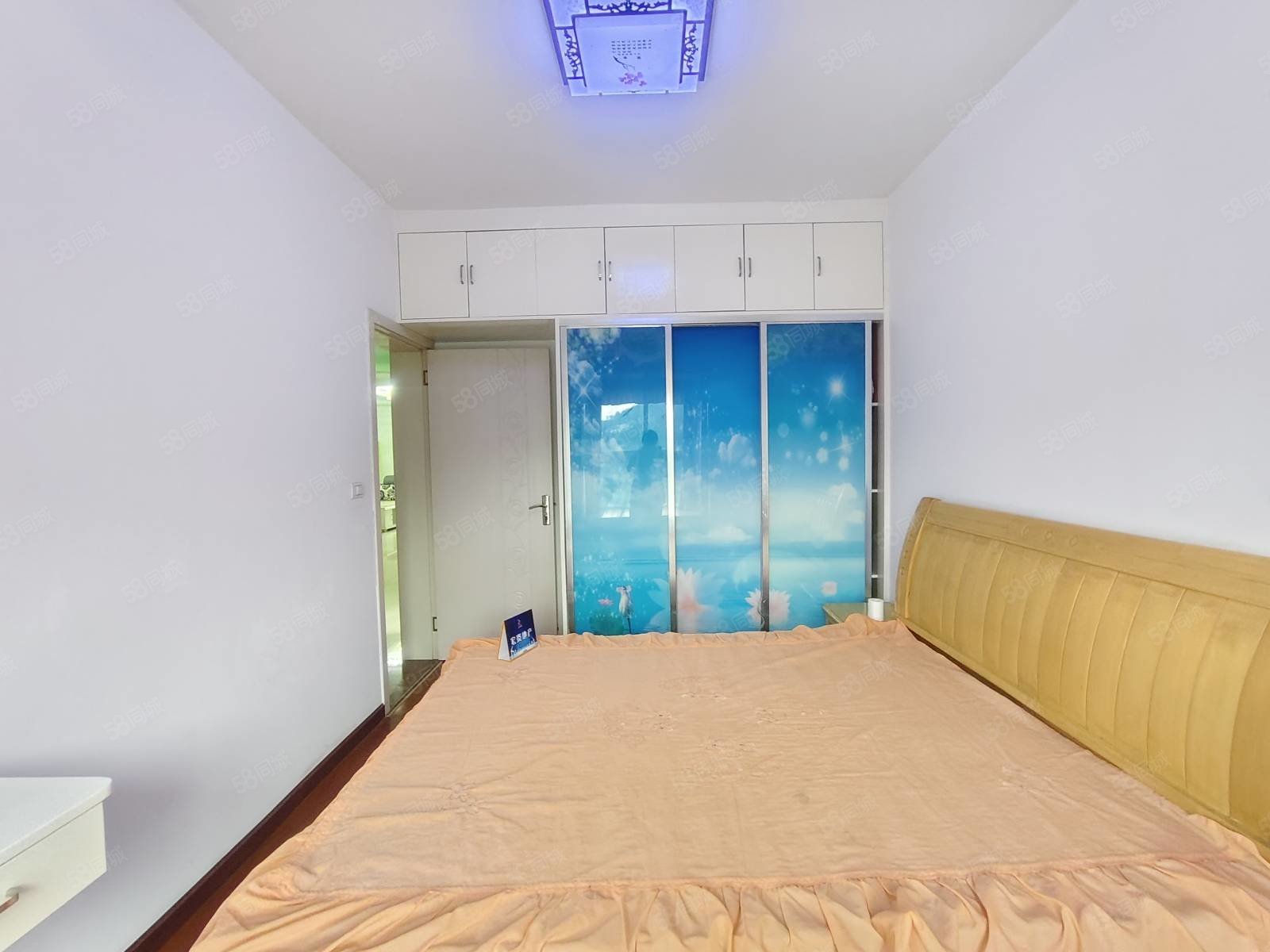 西城明珠4室2厅1卫119.5㎡南北46.8万