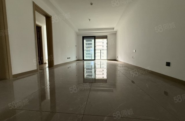 众安顺源里3室2厅111㎡133万二手房图片