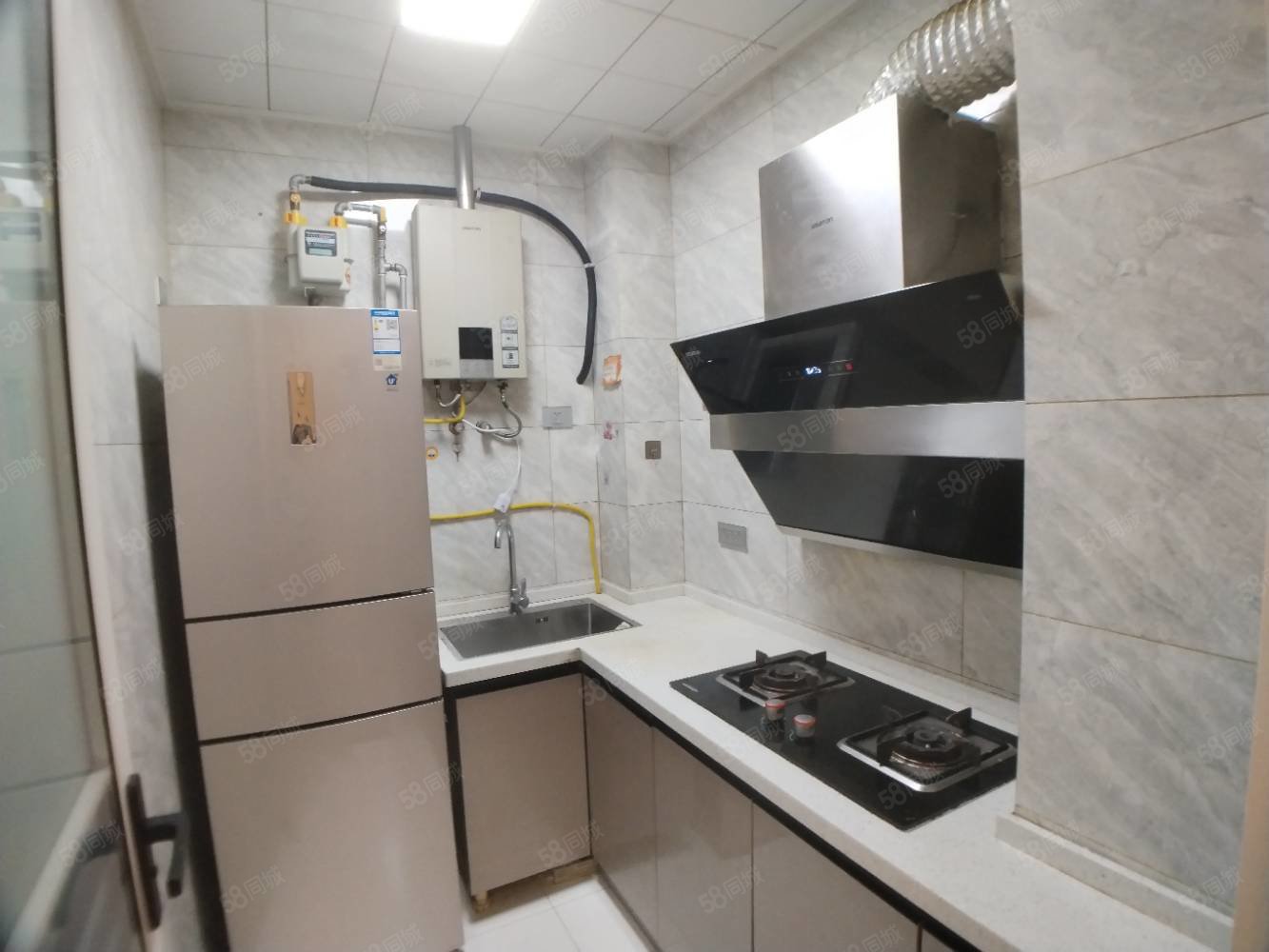 锦绣潜城2室1厅1卫62㎡南北32.5万