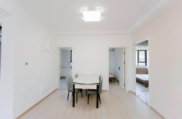 力高君逸府3室2厅115㎡105万二手房图片