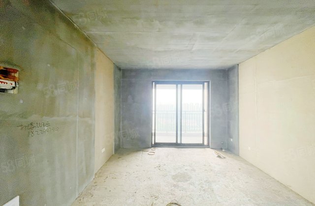 卓越青竹湖4室2厅123.15㎡66.8万二手房图片