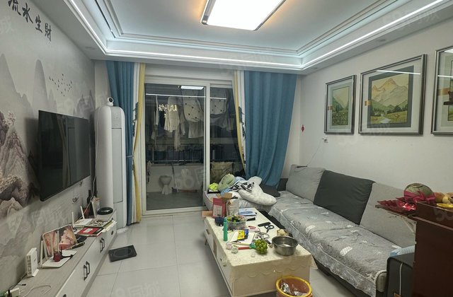 站前街实验附近望湖三期三室两厅电梯房有证免大税