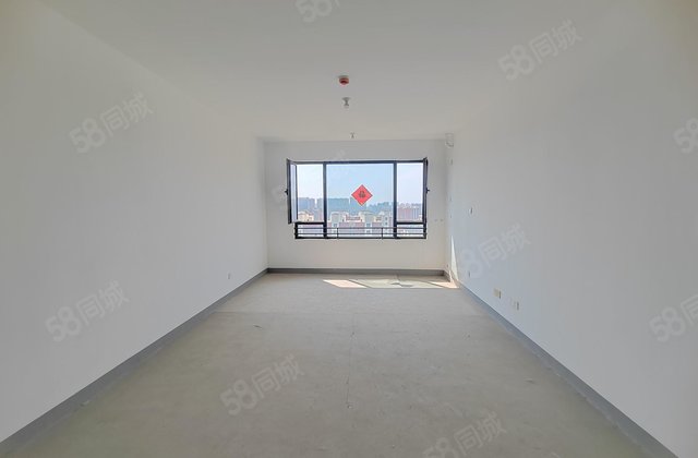 绿城百合新城 次新小区 双卫格局 商业配套成熟 商品房