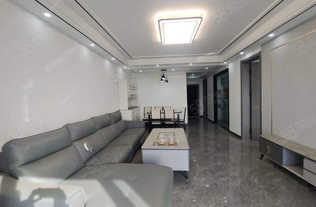 老文轩 二实验 新东方龙湾 精装两室 带储藏室看房有钥匙