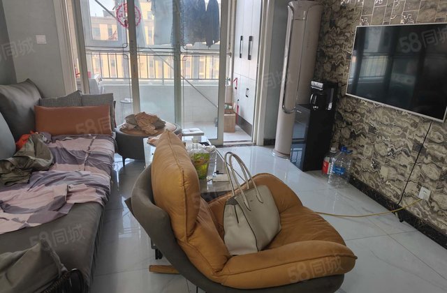 实验文轩外国语附近的九州国际，免大税送储藏室房东称心出售