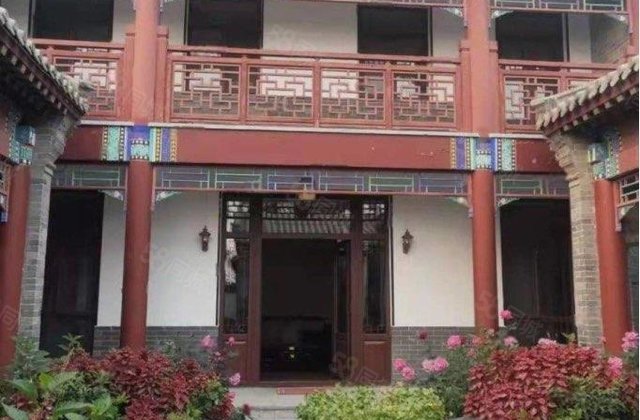 古楼 东昌御府 临湖别墅 精装传承四合院湖边  家 看房随时