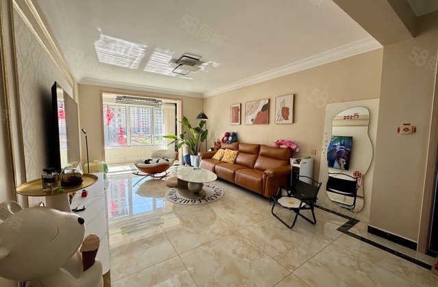 天著华府3室2厅134.9㎡80万二手房图片