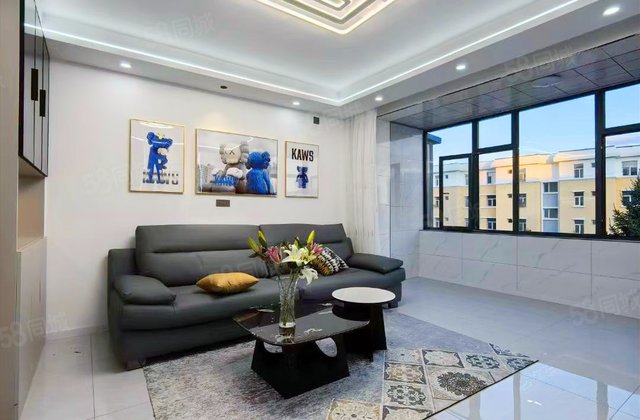 53街区2室1厅80㎡45.5万二手房图片