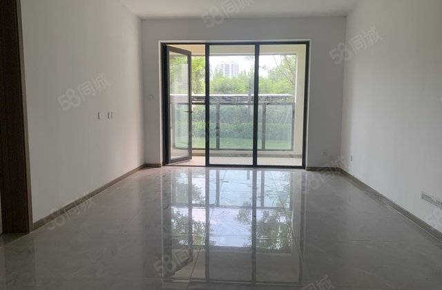 实验，城市玖玺送车位储藏室，看房方便