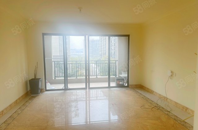 碧桂园西南上城天悦府4室2厅141㎡95万二手房图片