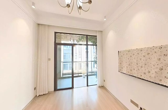 弥勒合和健康城小区3室2厅98㎡78万二手房图片