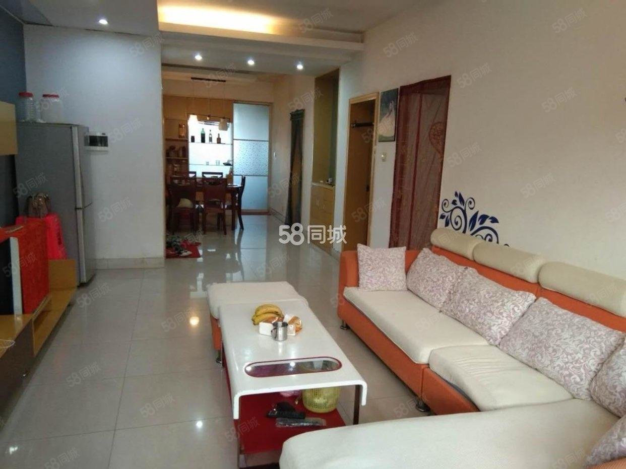 景泰新村3室2厅1卫105㎡南52万