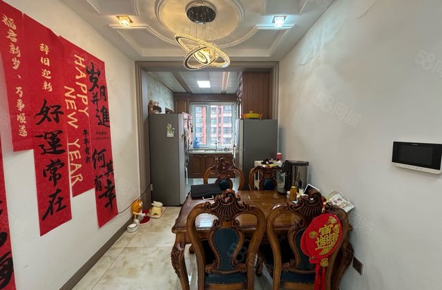 双大紫园2室1厅136.8㎡78万二手房图片