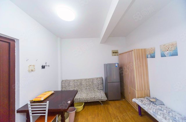 蓝鼎滨湖假日清华园2室1厅63.41㎡98万二手房图片