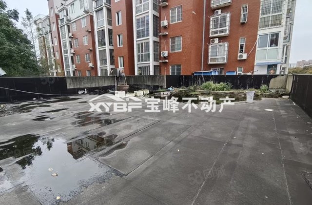 康诗丹郡3室2厅92.6㎡57万二手房图片