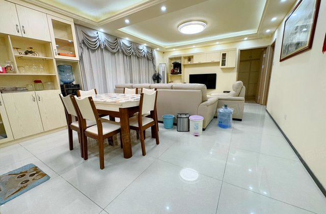 时代水岸一期4室2厅113.04㎡178万二手房图片