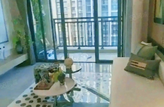 藏珑华府3室2厅94.48㎡90万二手房图片