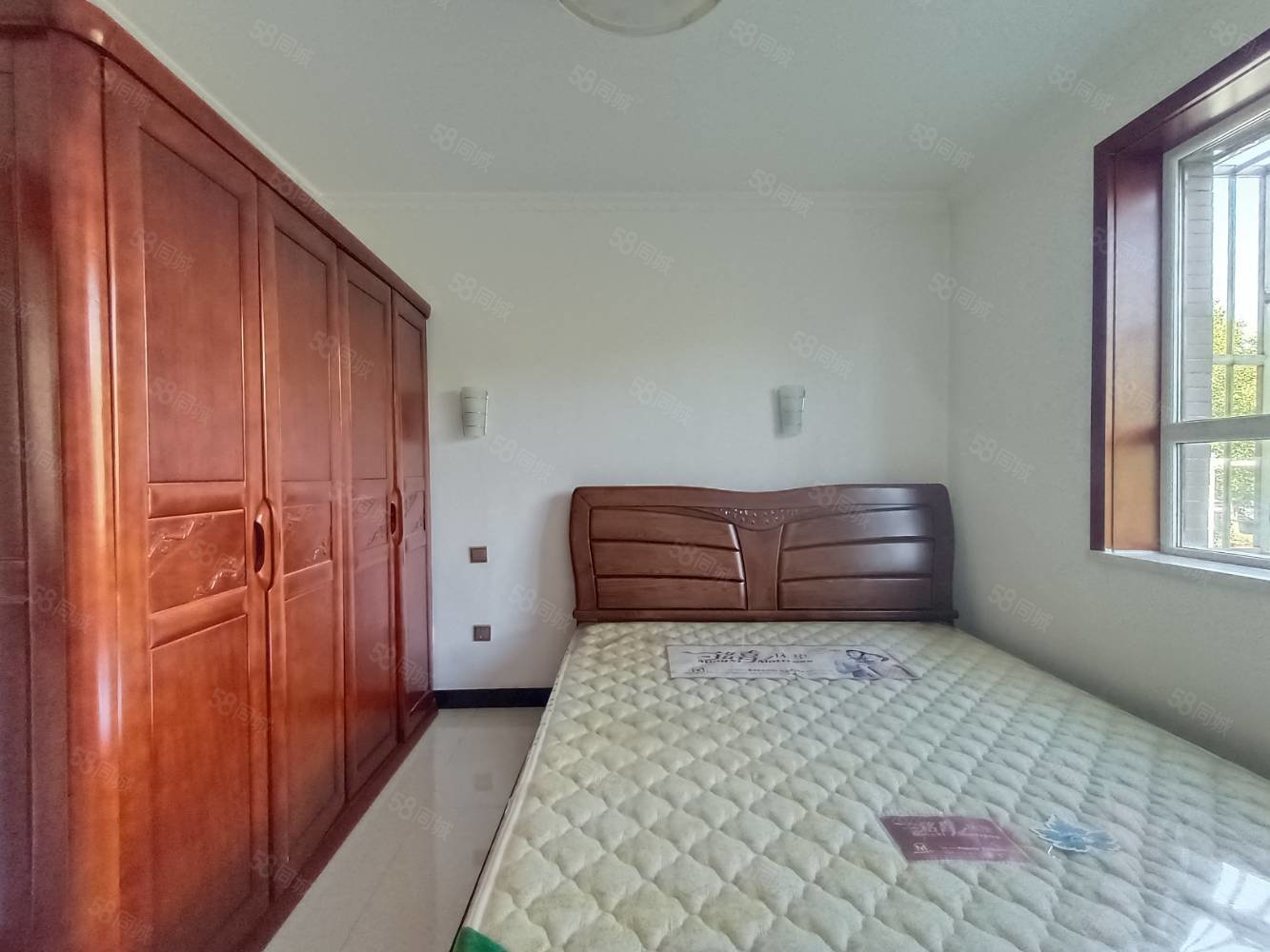 东苑明珠园3室2厅1卫124㎡南北63万