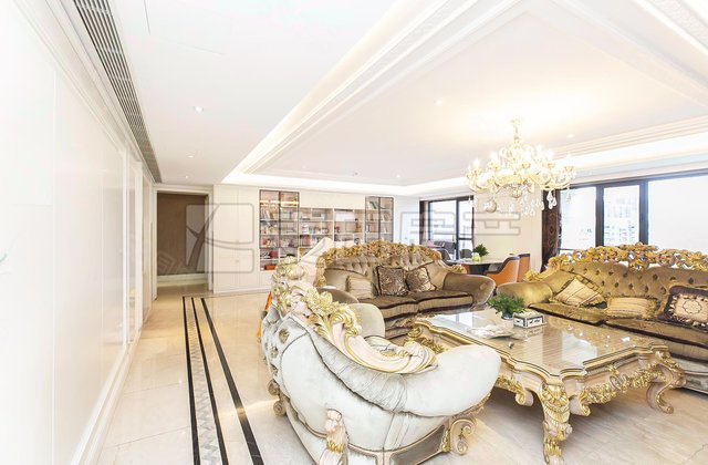 富力十号4室2厅281.38㎡3280万二手房图片