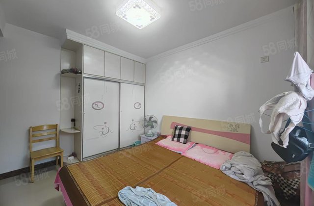 七中  亿丰超市对过 精装 水晶丽城商品房 三室朝阳免大税