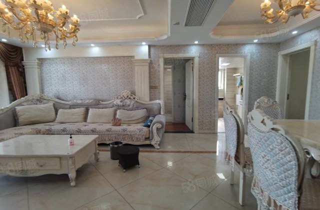 锦绣潜城3室2厅2卫136㎡南北69万