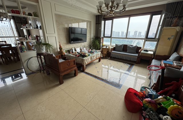 徒骇河4室3卫 昌润连城 祥荷园 带双车位储