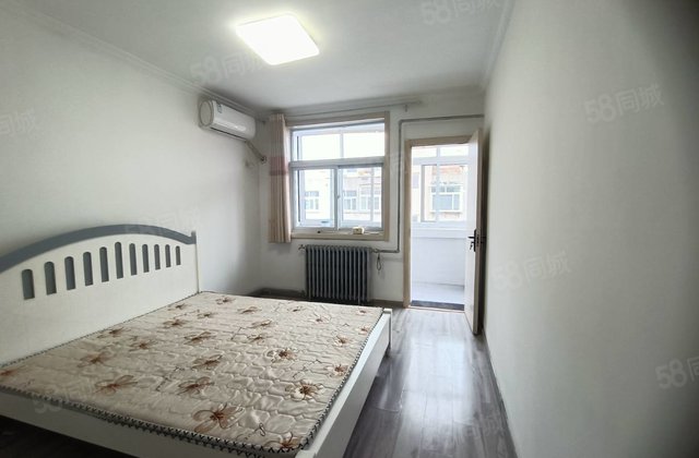 东昌中学兴华路   标准三室，一品家苑附近 停小车方便