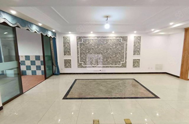 保利春天大道别墅区4室2厅232.17㎡140万二手房图片