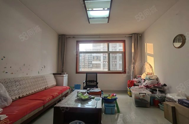 育红南临 湖畔佳苑电梯房三室双卫有车储 保证真实 贵华苑旁