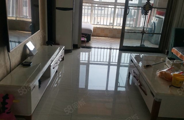 证过二小区环境优雅3室2厅1卫129㎡南北高层(共9层)2013年建造安嘉花