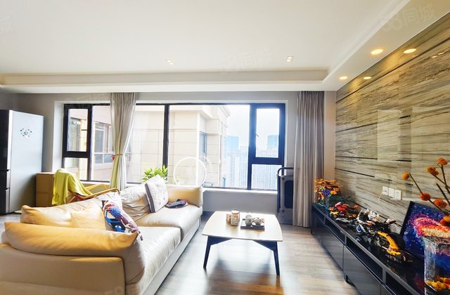 中粮锦云3室1厅74.39㎡190万二手房图片