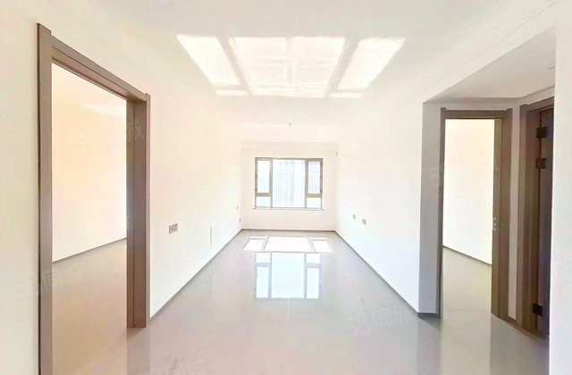 万科荣光路59号3室2厅118㎡111万二手房图片