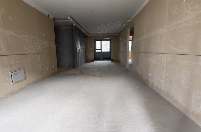 华地公元壹品4室2厅138㎡125万二手房图片