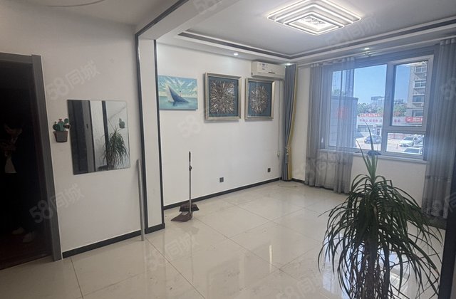 水木清华 精装修3室错朝阳的户型 老文轩 聊大西边