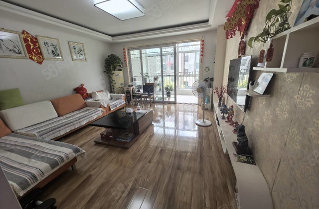 鹿鸣新城3室2厅118㎡44.5万二手房图片