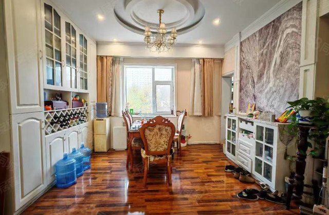 急售！老文轩，聊城大学西校里三叶草户型，环境优美空气清新！