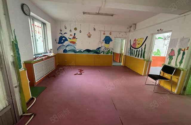 倚山里小区3室1厅118.52㎡65万二手房图片
