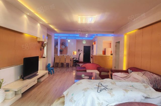 山海翠园3室2厅144.45㎡58.8万二手房图片