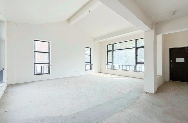 今日田园(一期)6室2厅438.4㎡243万二手房图片