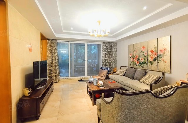 鹭岛国际社区(一二期)6室2厅219.6㎡479万二手房图片