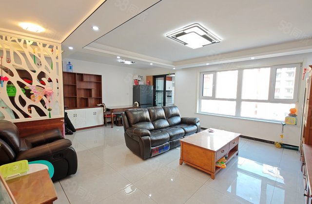 盛世香榭里3室2厅128.2㎡72万二手房图片