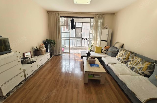 东方花苑  十中三室带地上车位 看房方便