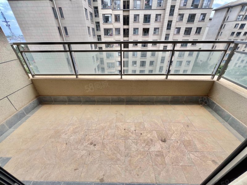 再次降价 可观滇池 近地铁 周边生活方便,招商海公馆-昆明58同城