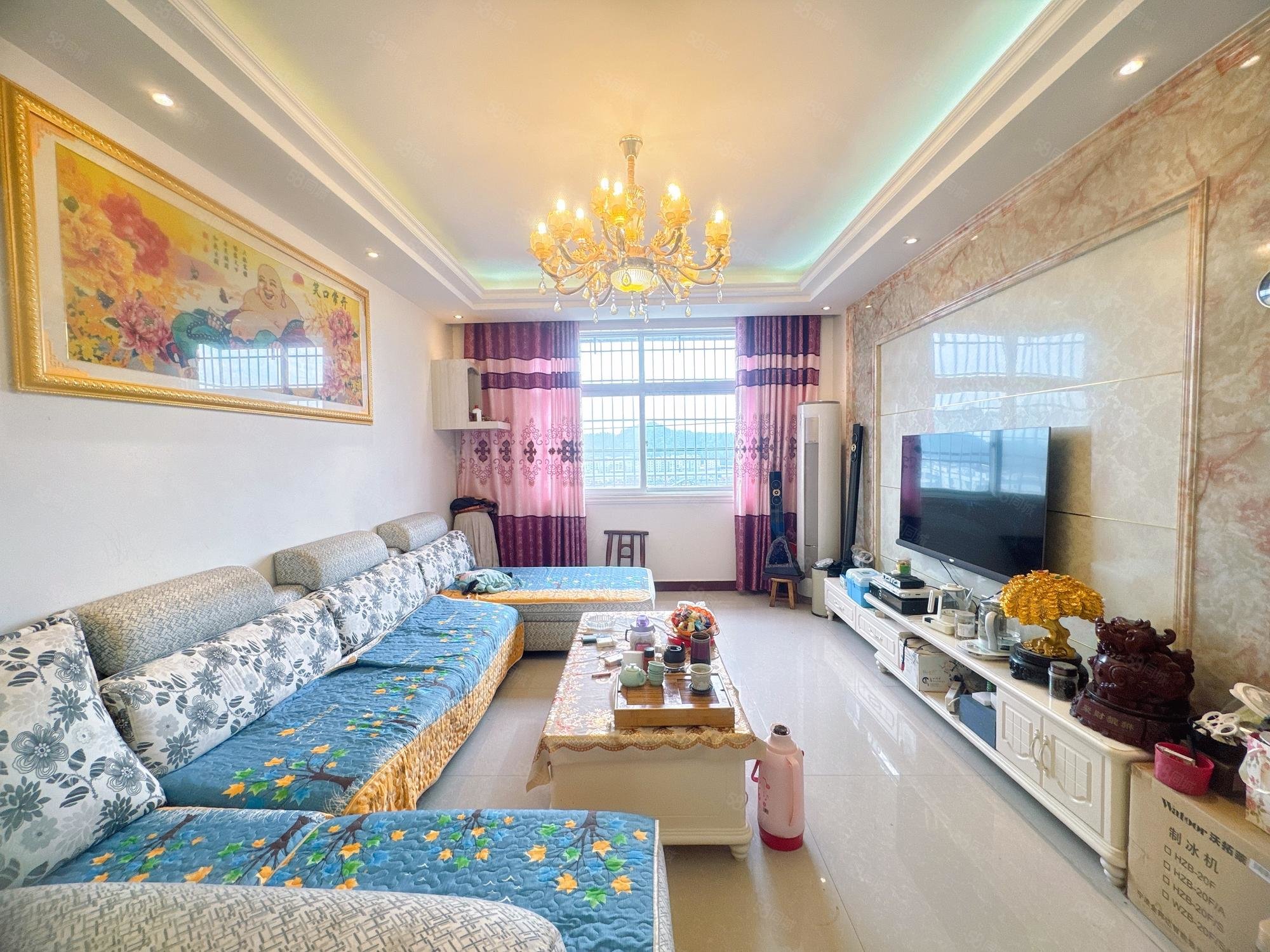 白浪南山小区3室2厅1卫130㎡东南22.8万