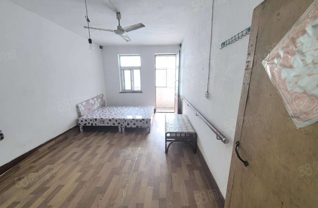 25万27万 两套原拆原建 电梯洋房5层 换78平两居室